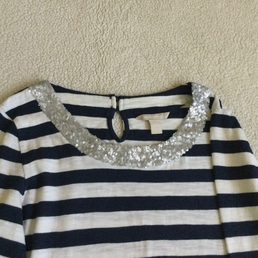 Banana Republic Sequin Collar Striped Tee Navy Blue White - Size Medium - Picture 5 of 13